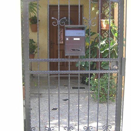 Il Fenicottero Elmas Bed & Breakfast Luaran gambar